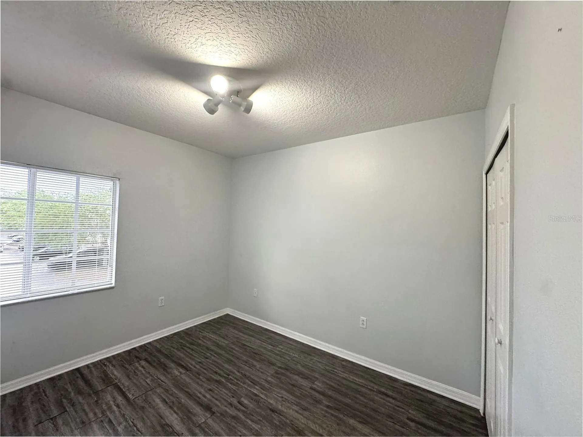 9621 Lakedale Way Riverview FL 33578