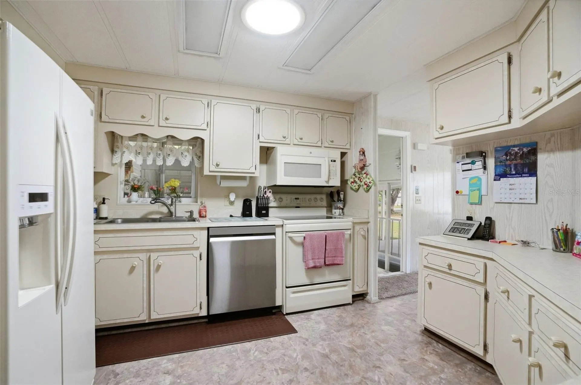 8496 Highpoint Boulevard Brooksville FL 34613