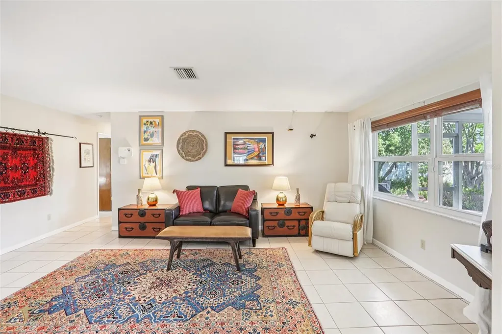 8083 Bayhaven Drive Seminole FL 33776