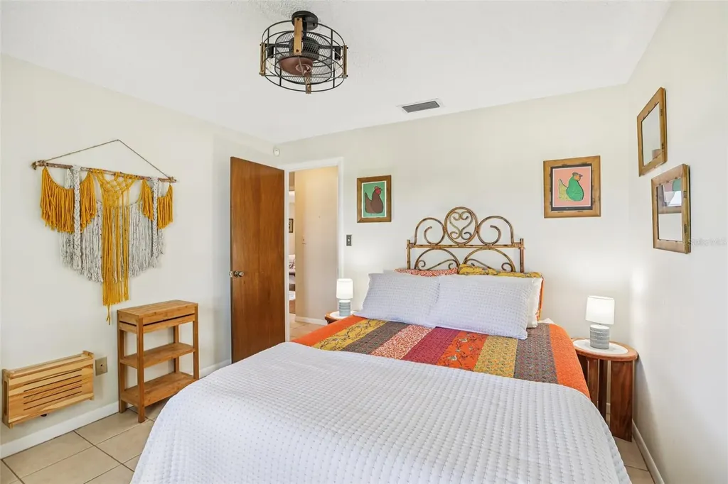 8083 Bayhaven Drive Seminole FL 33776