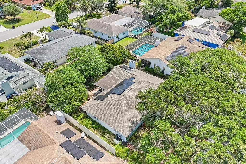 8083 Bayhaven Drive Seminole FL 33776