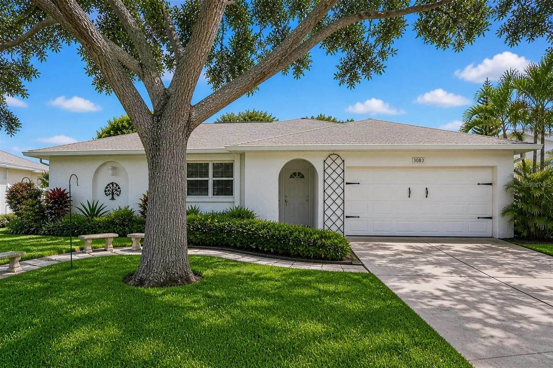 8083 Bayhaven Drive Seminole FL 33776