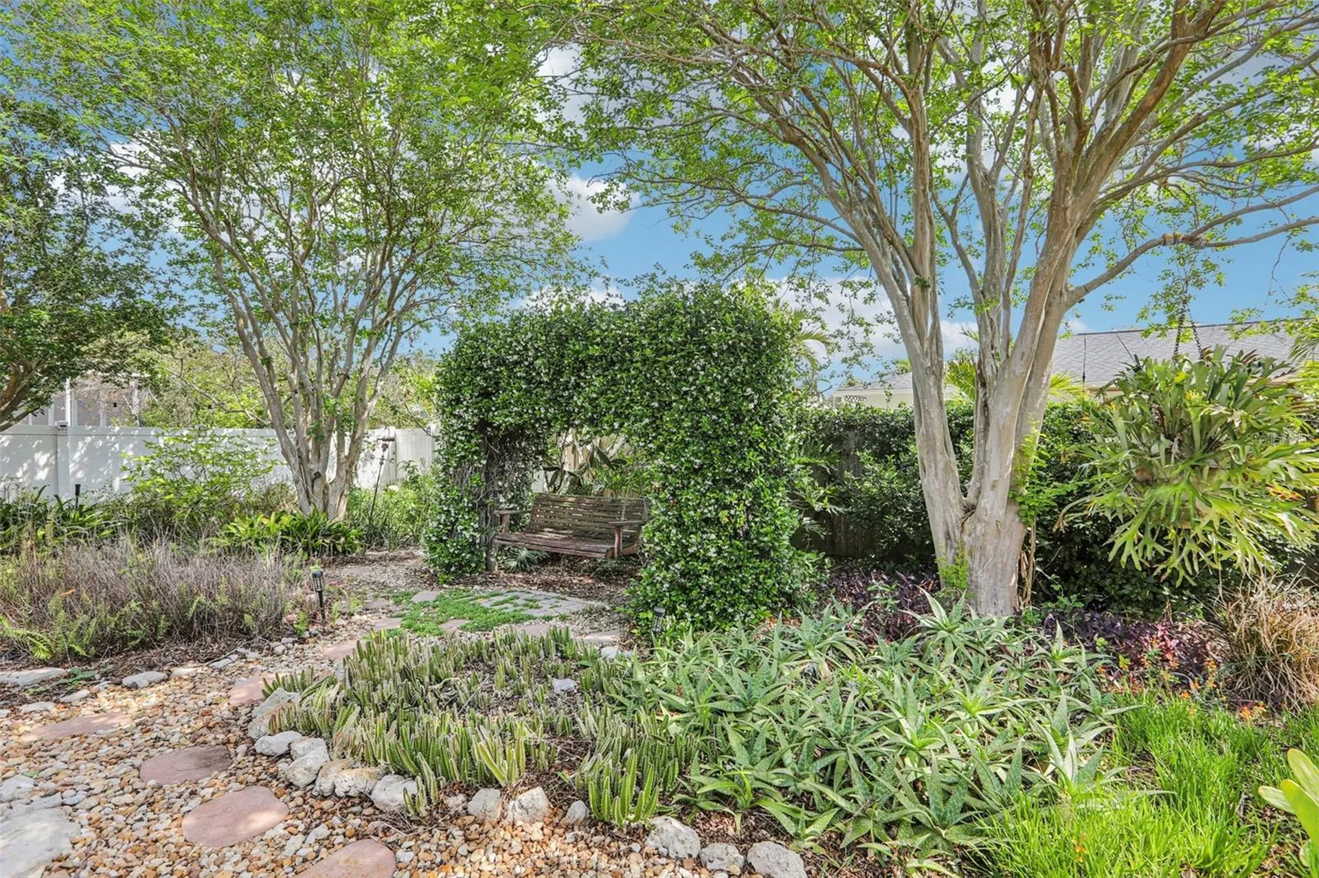 8083 Bayhaven Drive Seminole FL 33776