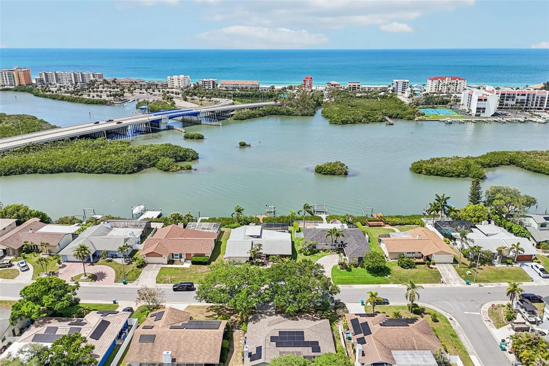 8083 Bayhaven Drive Seminole FL 33776