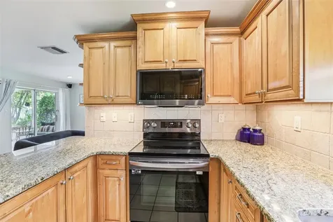 8083 Bayhaven Drive Seminole FL 33776