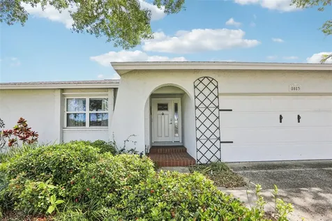 8083 Bayhaven Drive Seminole FL 33776