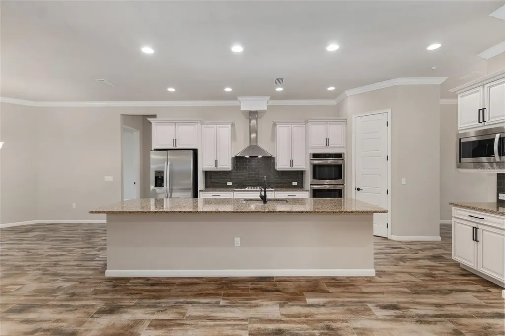 1024 NW 134 Way Newberry FL 32669