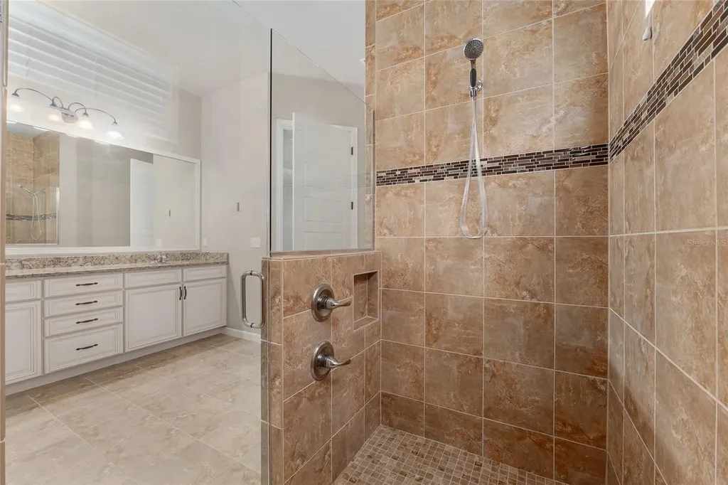 1024 NW 134 Way Newberry FL 32669