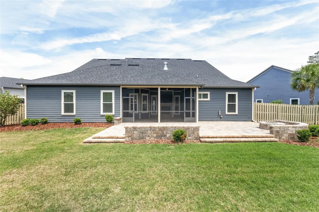1024 NW 134 Way Newberry FL 32669