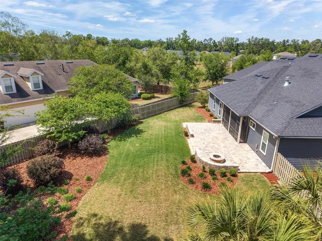 1024 NW 134 Way Newberry FL 32669