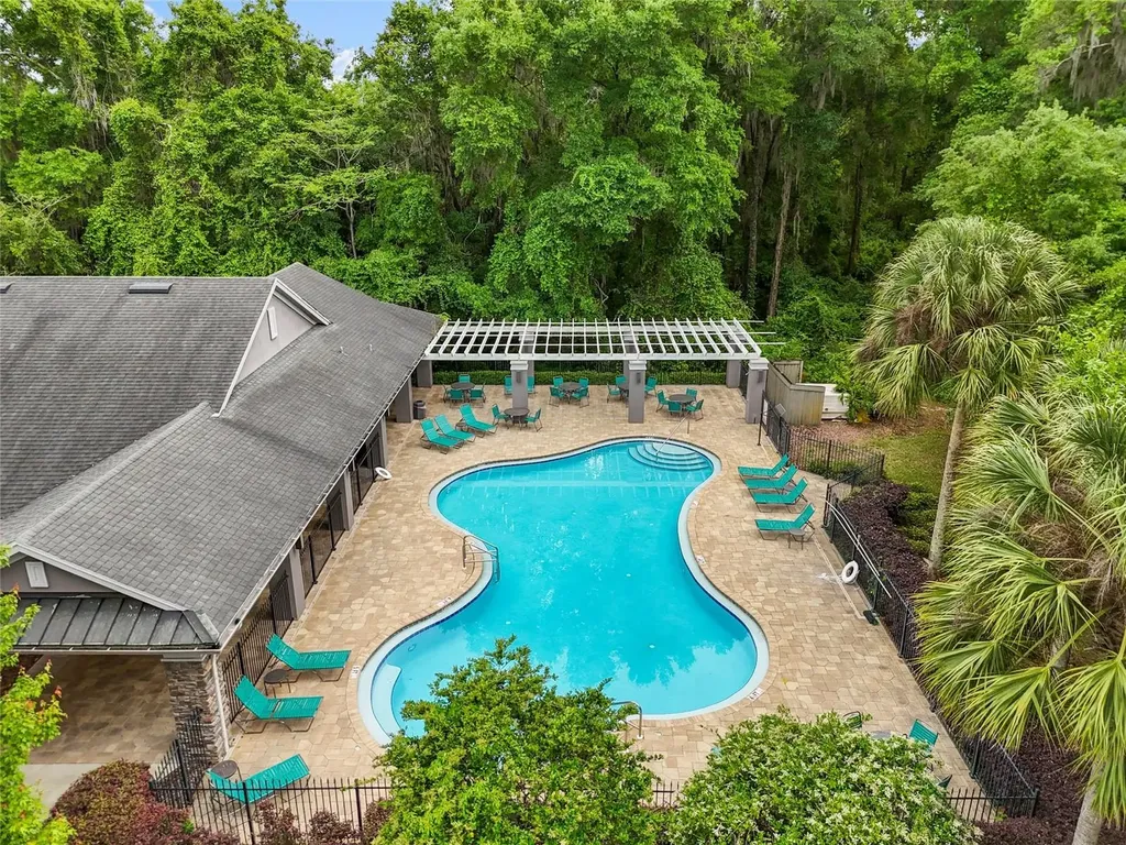 1024 NW 134 Way Newberry FL 32669