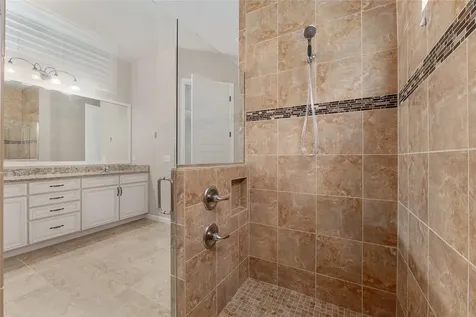 1024 NW 134 Way Newberry FL 32669