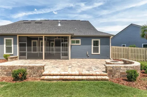 1024 NW 134 Way Newberry FL 32669