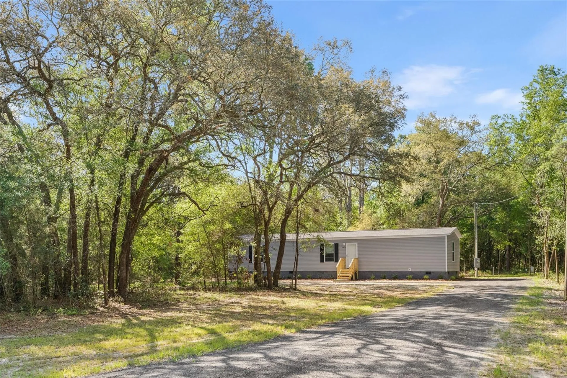 10970 NE 71st Street Bronson FL 32621