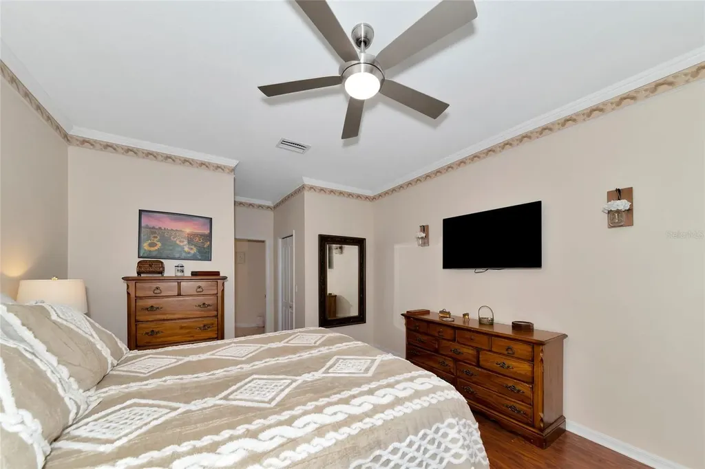 163 Bridgewater Court Bradenton FL 34212