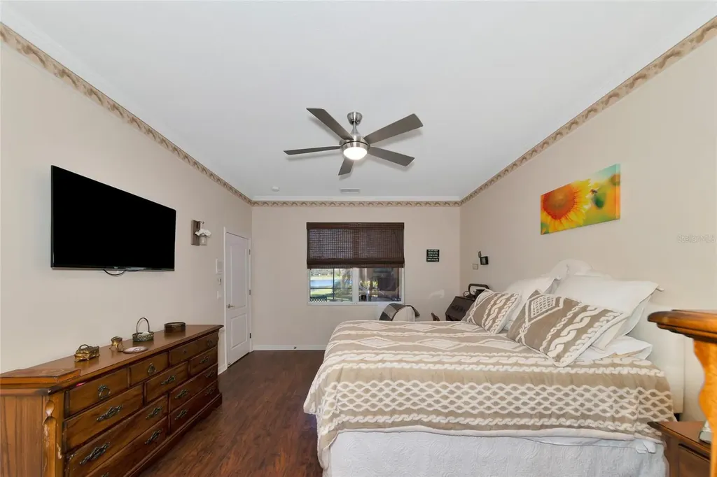 163 Bridgewater Court Bradenton FL 34212