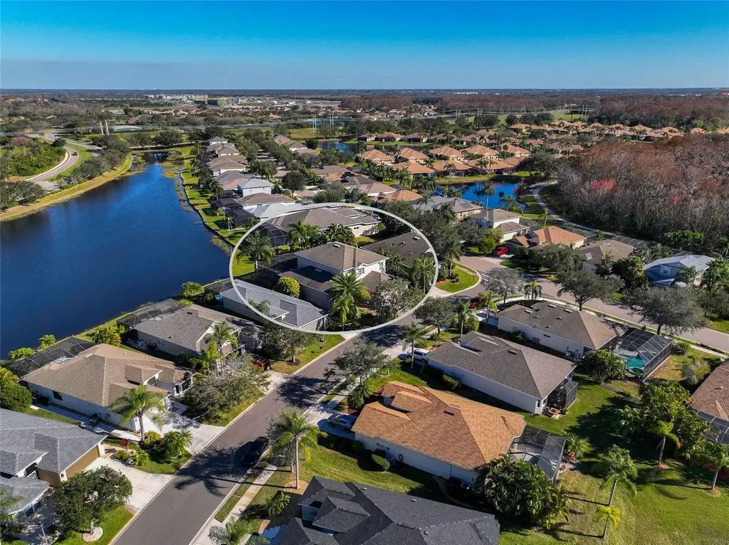 163 Bridgewater Court Bradenton FL 34212