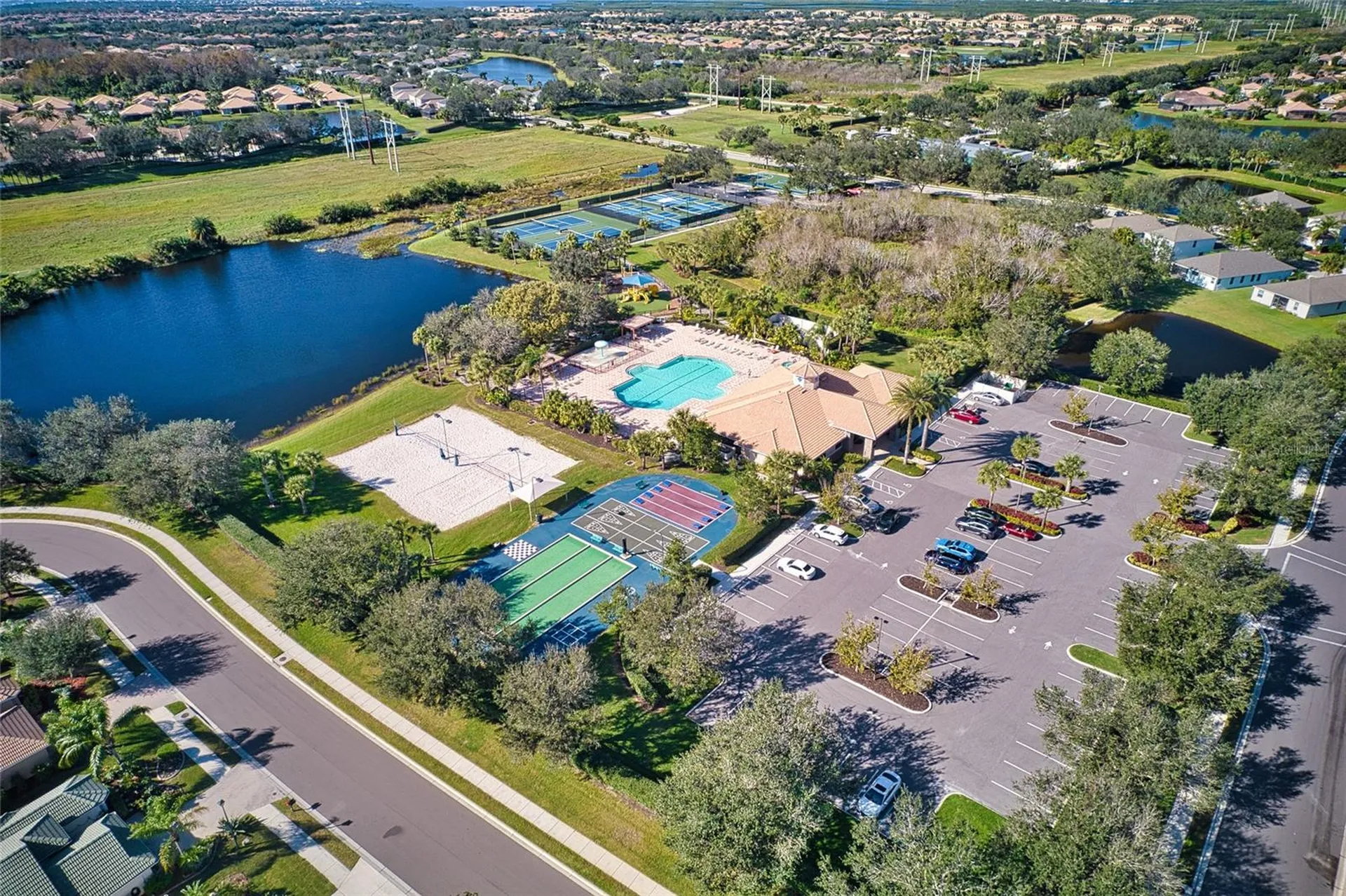 163 Bridgewater Court Bradenton FL 34212