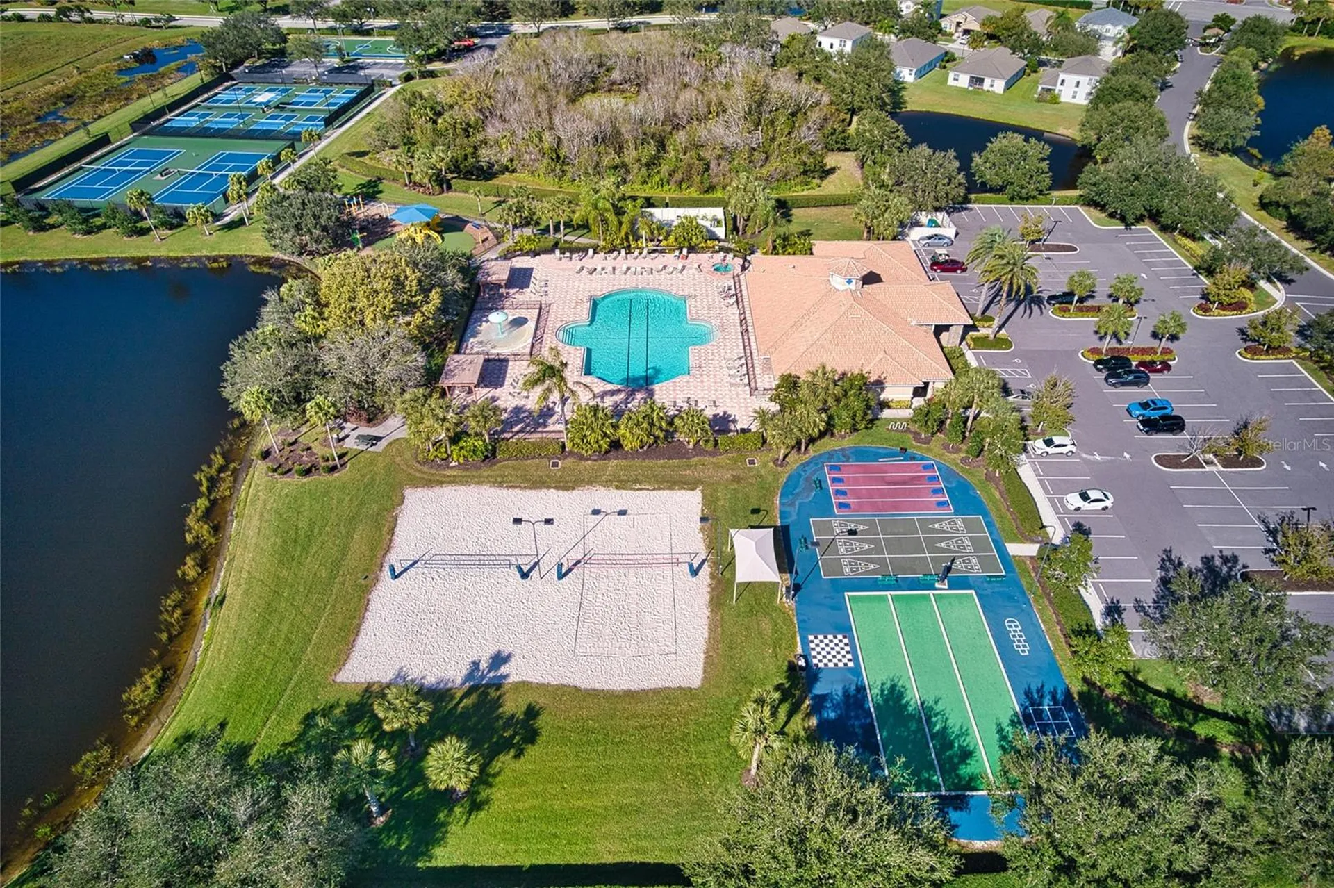 163 Bridgewater Court Bradenton FL 34212
