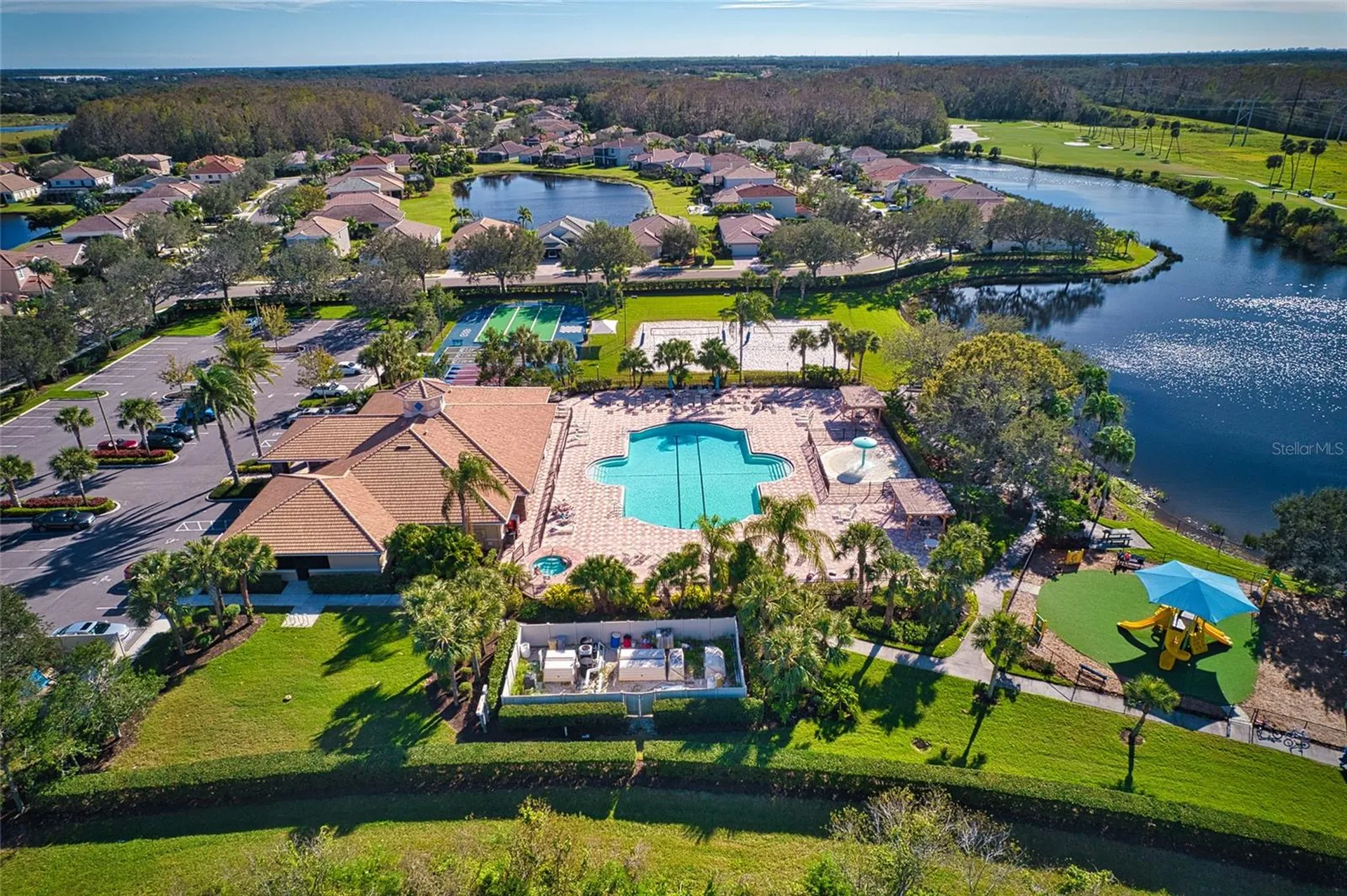 163 Bridgewater Court Bradenton FL 34212