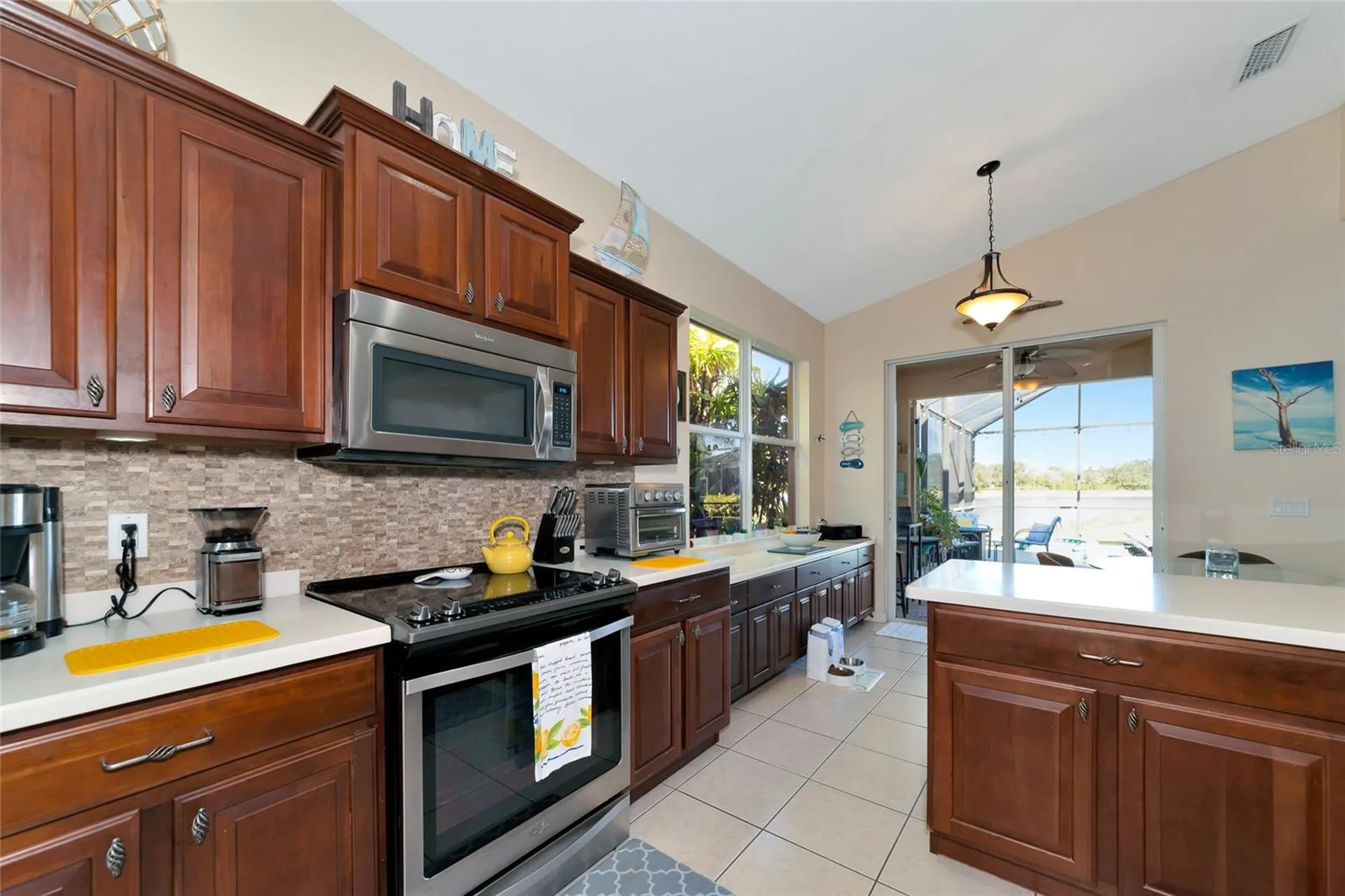 163 Bridgewater Court Bradenton FL 34212