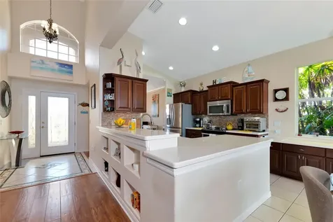 163 Bridgewater Court Bradenton FL 34212