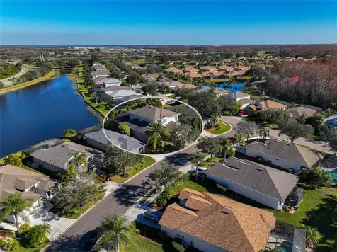 163 Bridgewater Court Bradenton FL 34212
