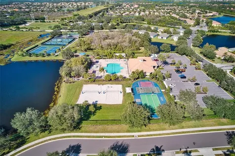 163 Bridgewater Court Bradenton FL 34212