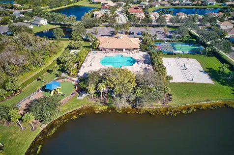 163 Bridgewater Court Bradenton FL 34212