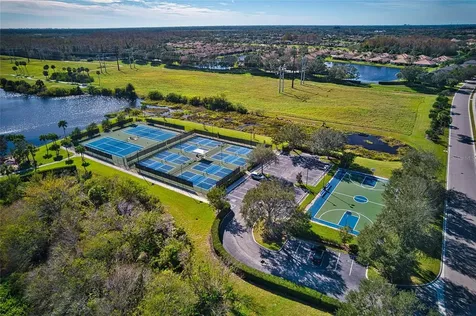 163 Bridgewater Court Bradenton FL 34212