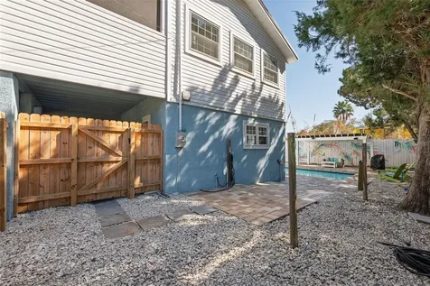 287 Boulevard Des Pins St Augustine FL 32080