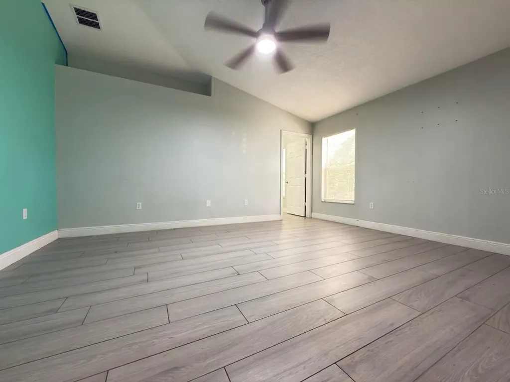 1009 Fort Smith Boulevard Deltona FL 32725
