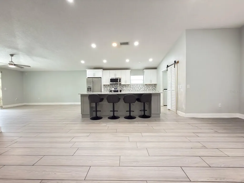 1009 Fort Smith Boulevard Deltona FL 32725