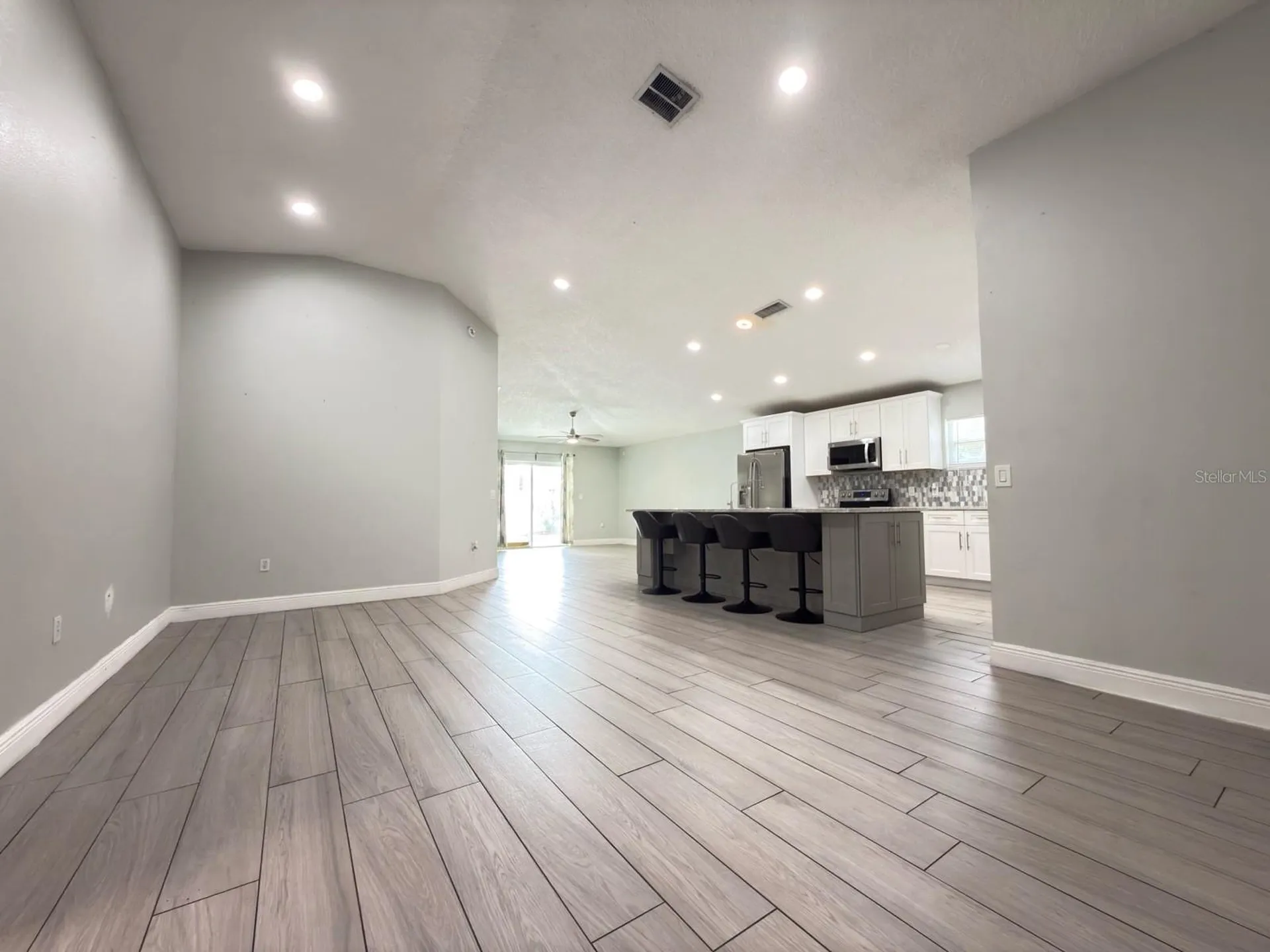 1009 Fort Smith Boulevard Deltona FL 32725