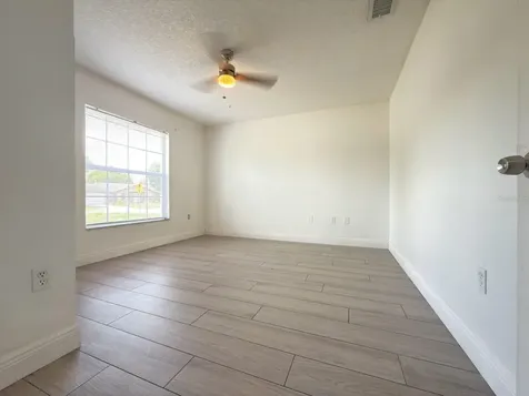 1009 Fort Smith Boulevard Deltona FL 32725