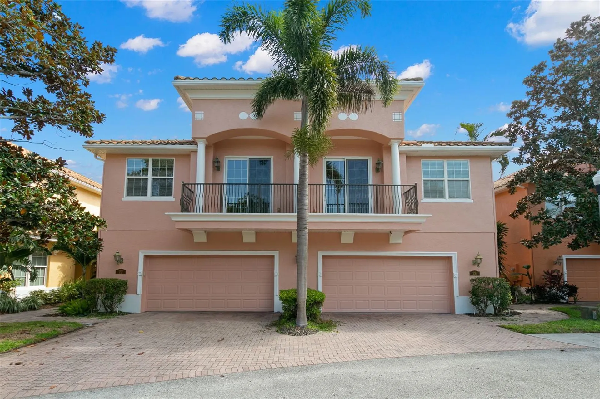 24 Mangrove Point St Petersburg FL 33705