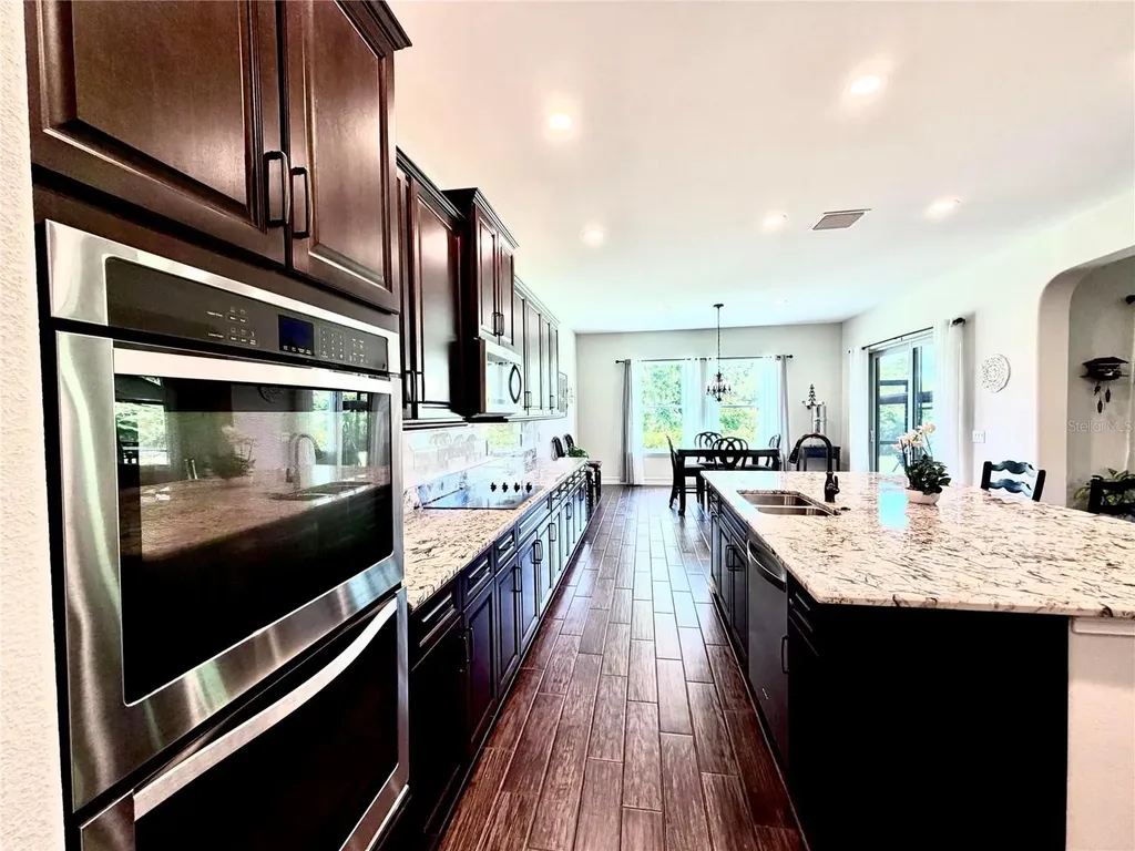1879 Whitewillow Drive Wesley Chapel FL 33543