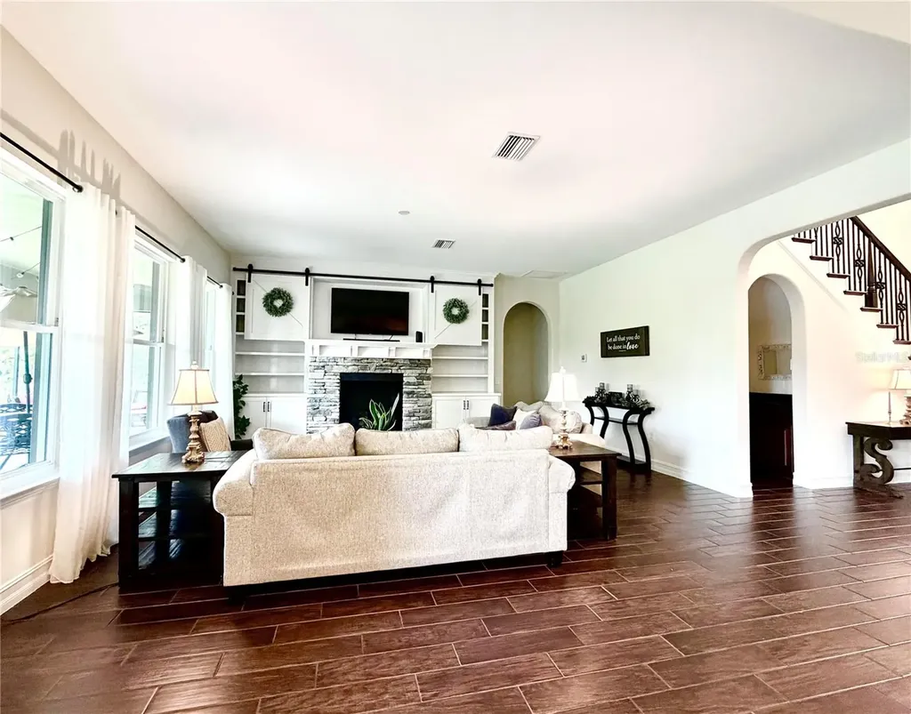 1879 Whitewillow Drive Wesley Chapel FL 33543