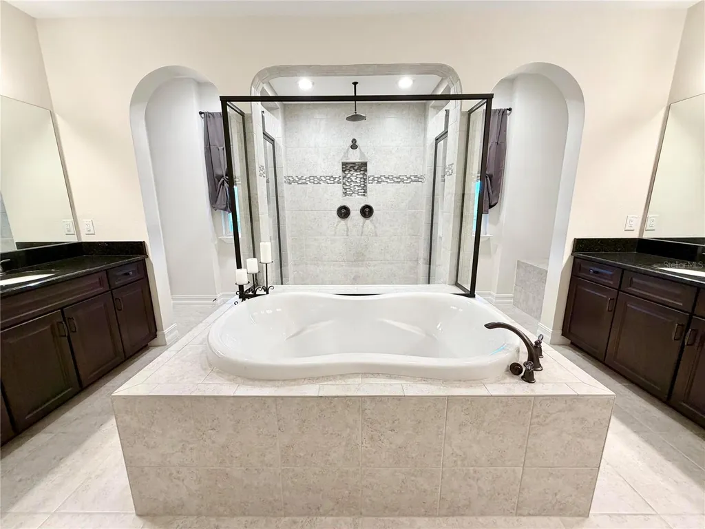 1879 Whitewillow Drive Wesley Chapel FL 33543