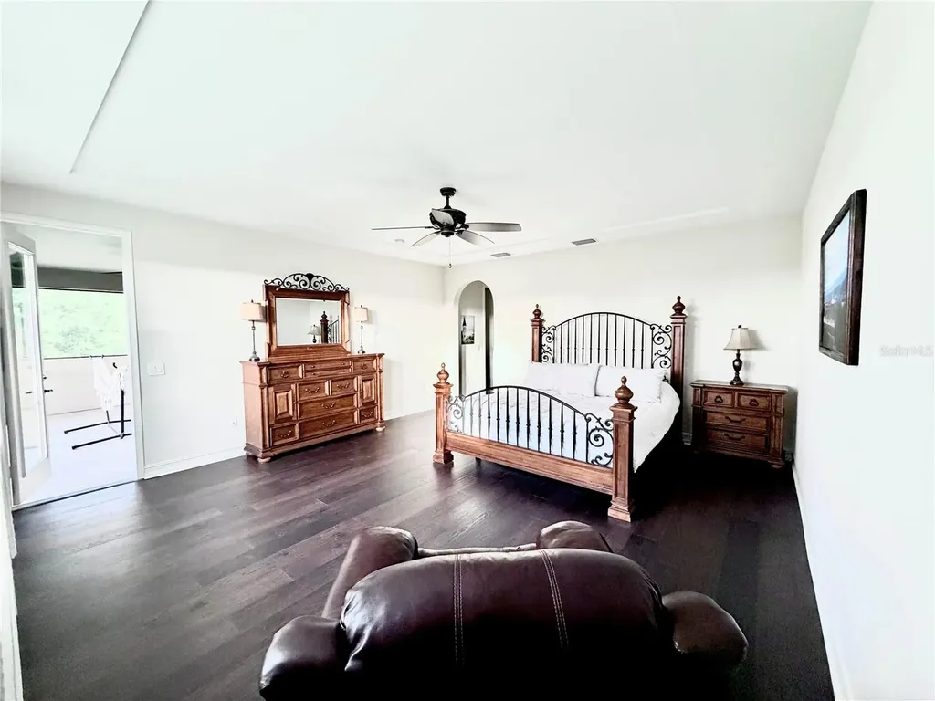 1879 Whitewillow Drive Wesley Chapel FL 33543