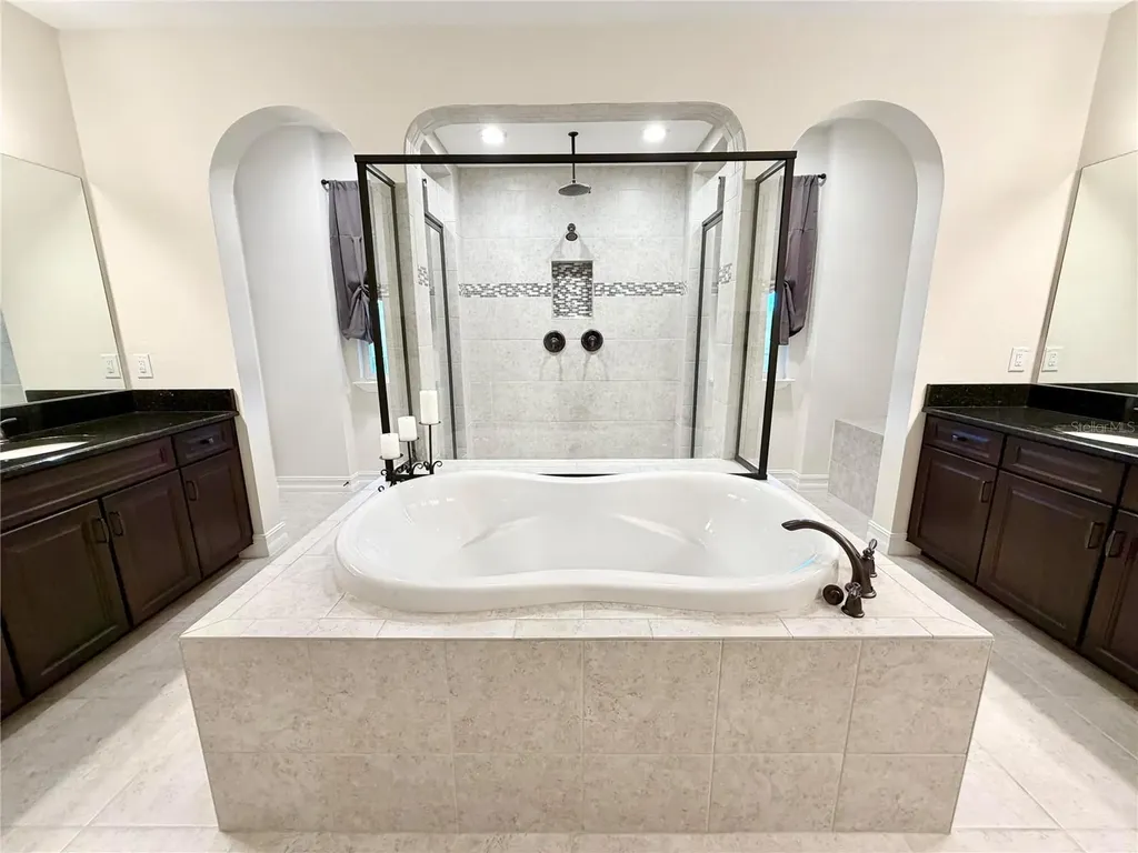1879 Whitewillow Drive Wesley Chapel FL 33543