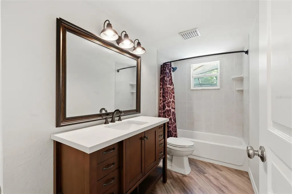4701 Atlantic Avenue Sarasota FL 34233