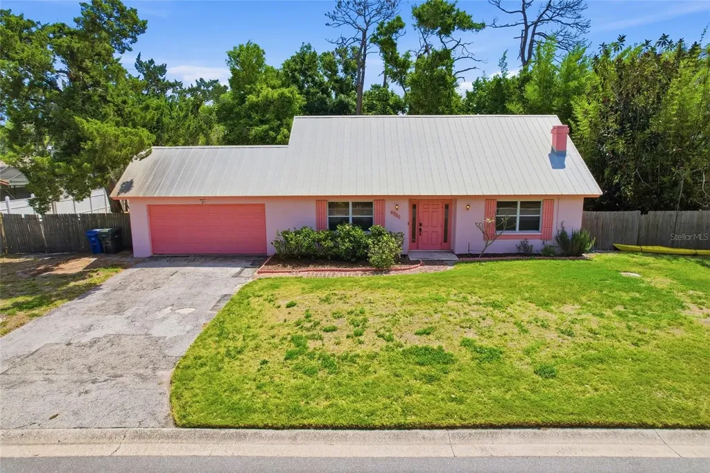 4701 Atlantic Avenue Sarasota FL 34233