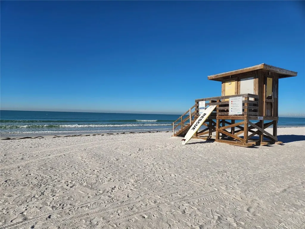 4701 Atlantic Avenue Sarasota FL 34233