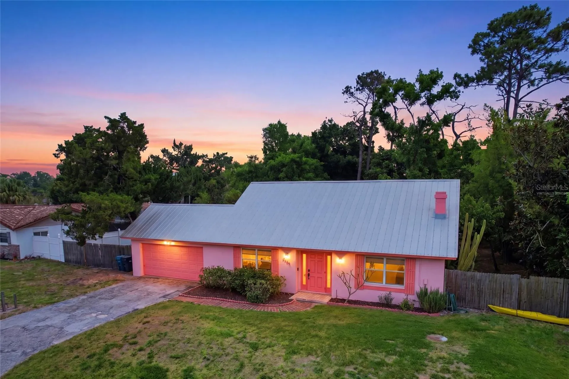 4701 Atlantic Avenue Sarasota FL 34233