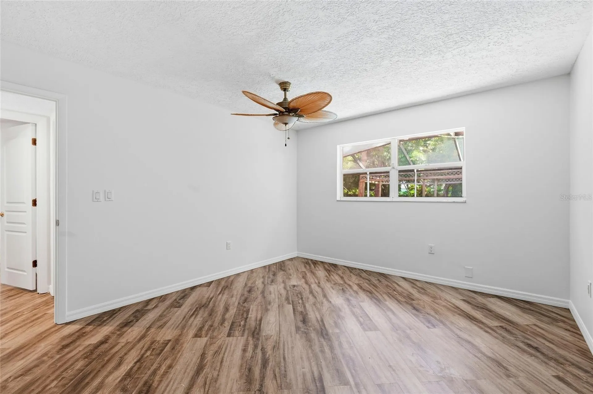 4701 Atlantic Avenue Sarasota FL 34233