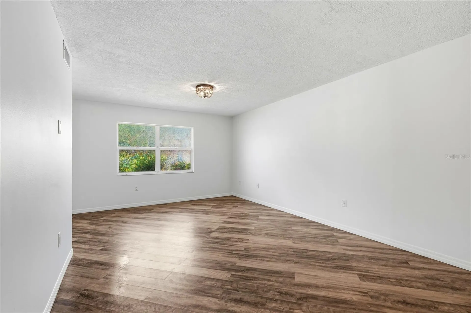 4701 Atlantic Avenue Sarasota FL 34233