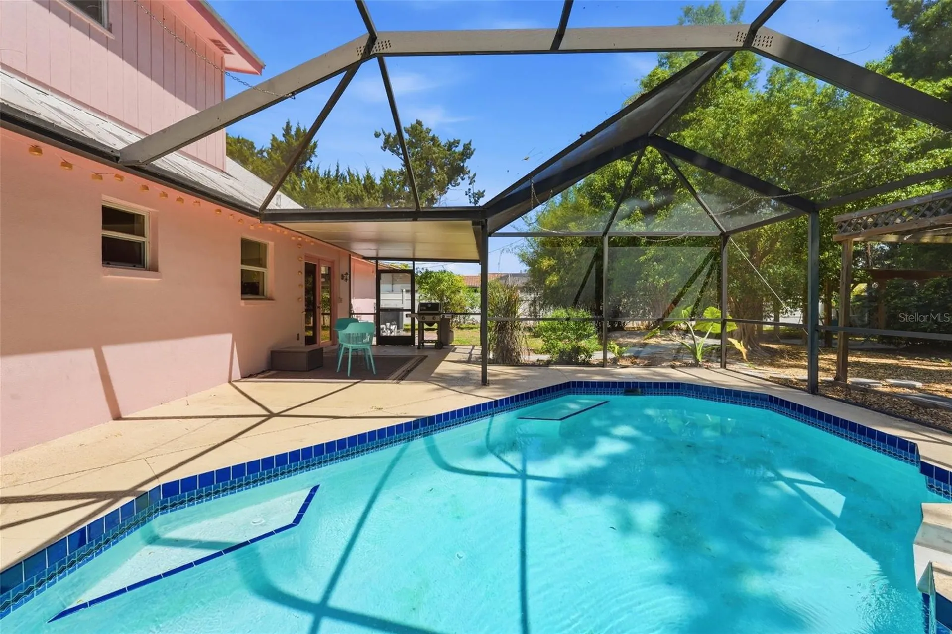 4701 Atlantic Avenue Sarasota FL 34233