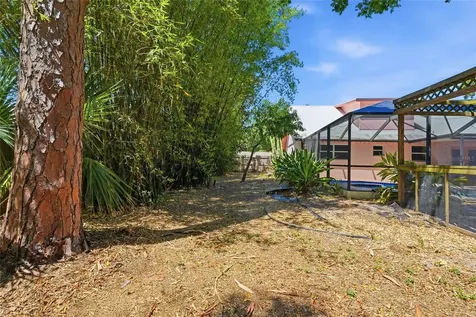 4701 Atlantic Avenue Sarasota FL 34233
