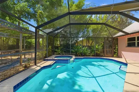 4701 Atlantic Avenue Sarasota FL 34233
